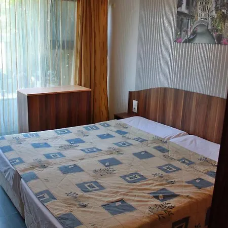 Apartment Апартамент Иглика Несебър *